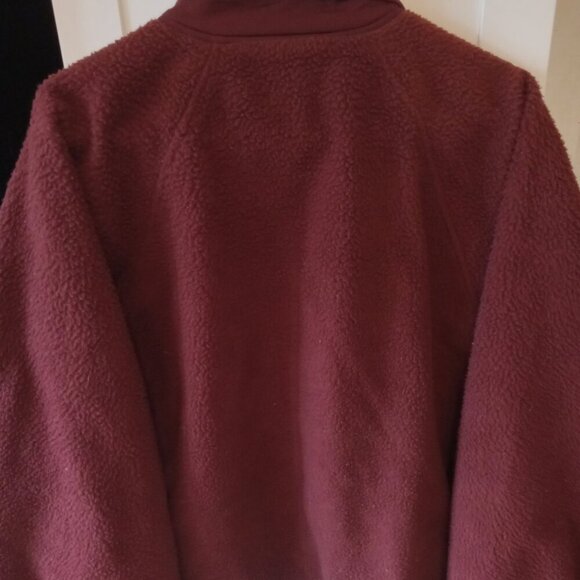 Zenana- burgundy fleece size S - Picture 4 of 5